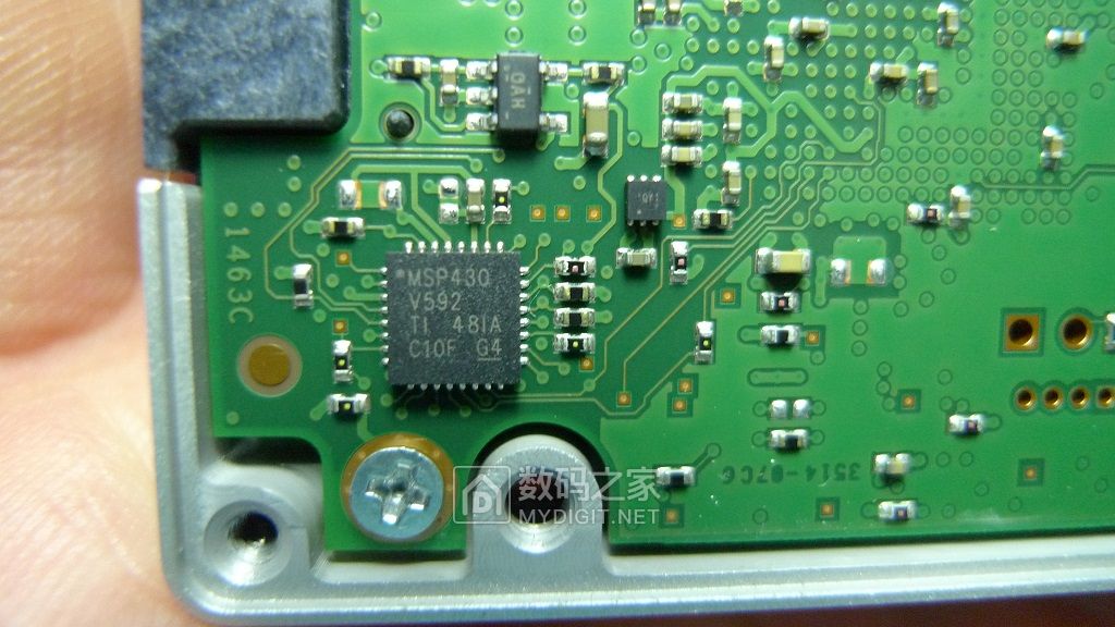 镁光m500和m600拆解对比,国产良心之作完整版