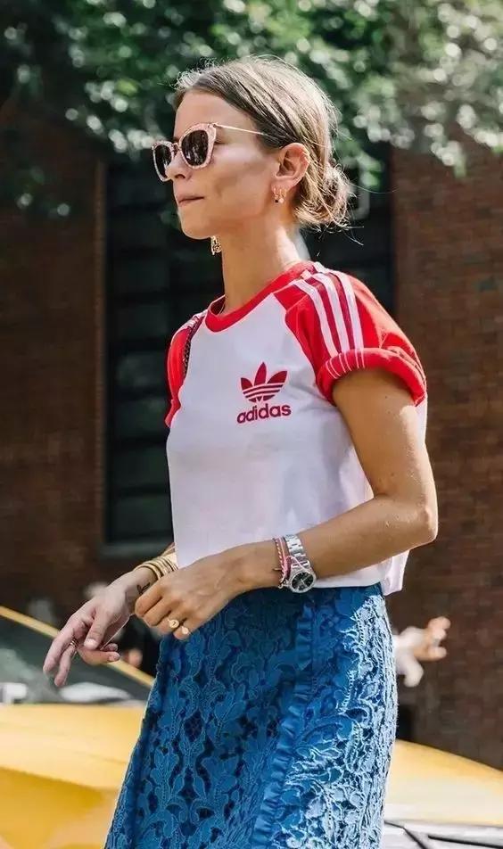 经典金标t恤,曾经被嫌弃的衬衫