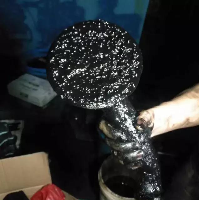 什么导致频繁换机油,该换机油了没换有什么危害