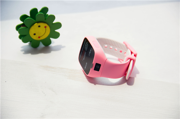 360儿童手表6c如何装卡,36010x儿童电话手表和小米6c区别