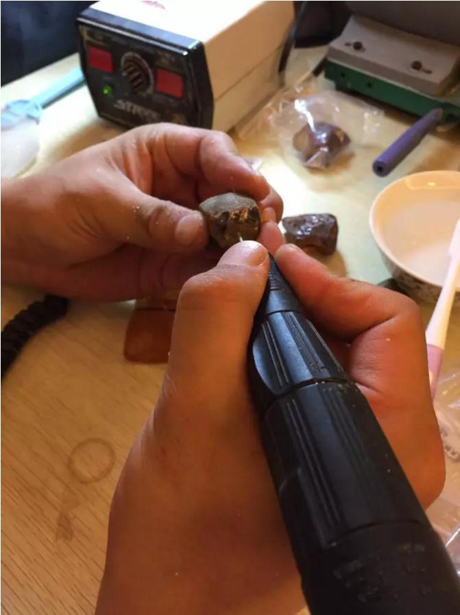 铚滆湣鎵撹疮绌垮瓟瑙嗛鏁欑▼,铚滆湣鍦嗙彔鎵撳瓟閬垮厤鎵撹