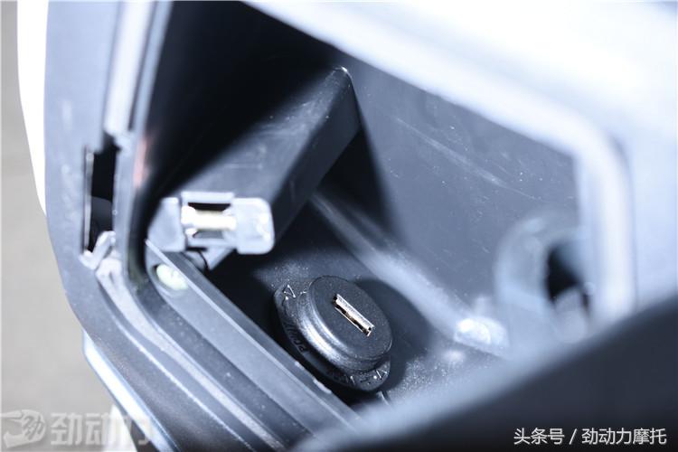 小题大做过关,三阳巡弋180评测视频