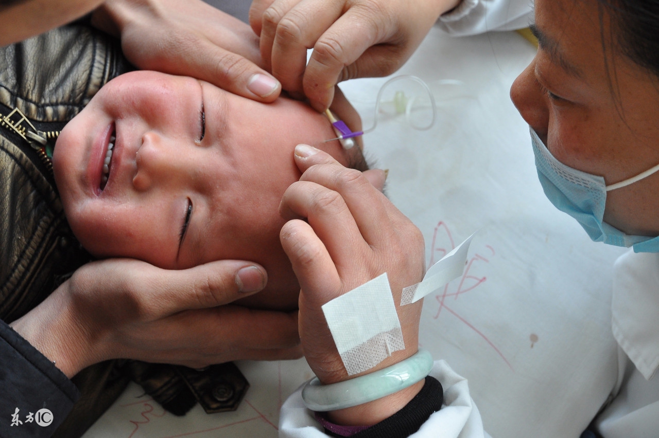 孩子咽颊炎反复发烧怎么办,疱疹性咽峡炎反复发烧39怎么办