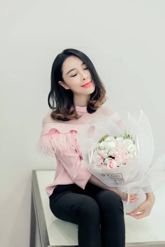 这家三位女掌门人的花店，席卷了成都时尚圈和文艺圈