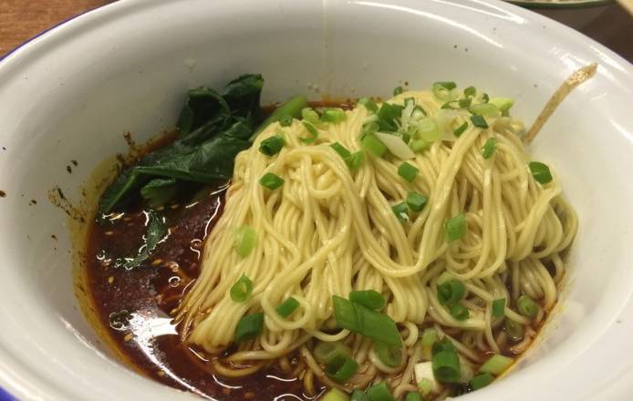 你这么懂事一定很辛苦吗,你这么懂事一定活得很辛苦