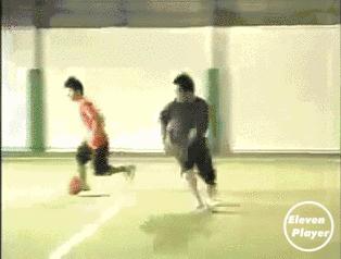 足球野球场实用的过人技巧,五年级篮球过人技巧