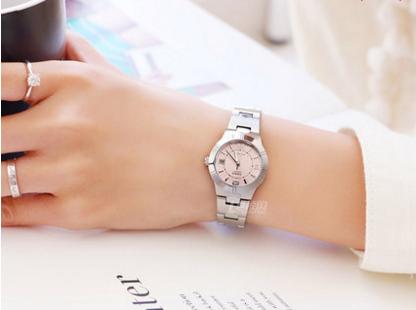 女朋友七夕应该送男朋友礼物吗,七夕情人节送女朋友什么礼物最好