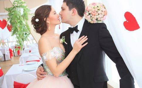 男人常说的四句谎言,男人常见的谎言段子