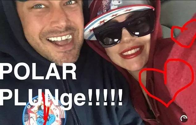 时装周saintlaurent专场秀,2020巴黎时装周saintlaurent