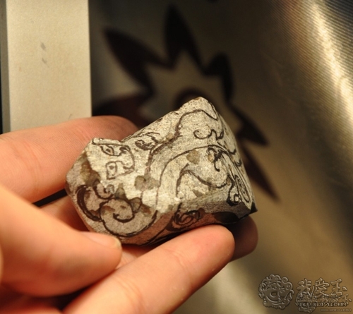 翡翠玉雕雕刻过程,用心去雕刻