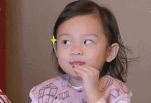 怎么样化妆不卡粉不浮粉不脱妆,减龄妆容的正确化妆方法教程新手