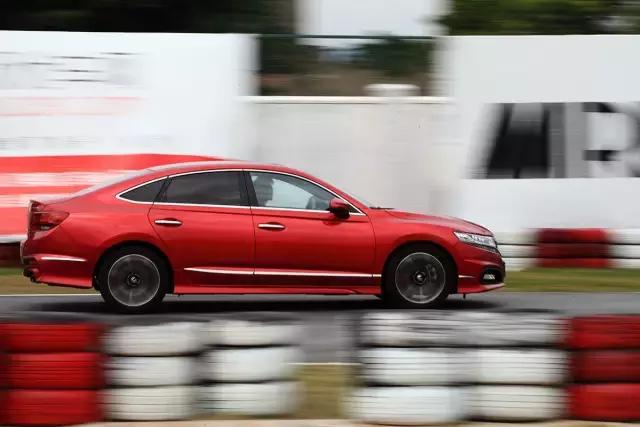 思铂睿2.0发动机好吗,思铂睿换了发动机能买吗