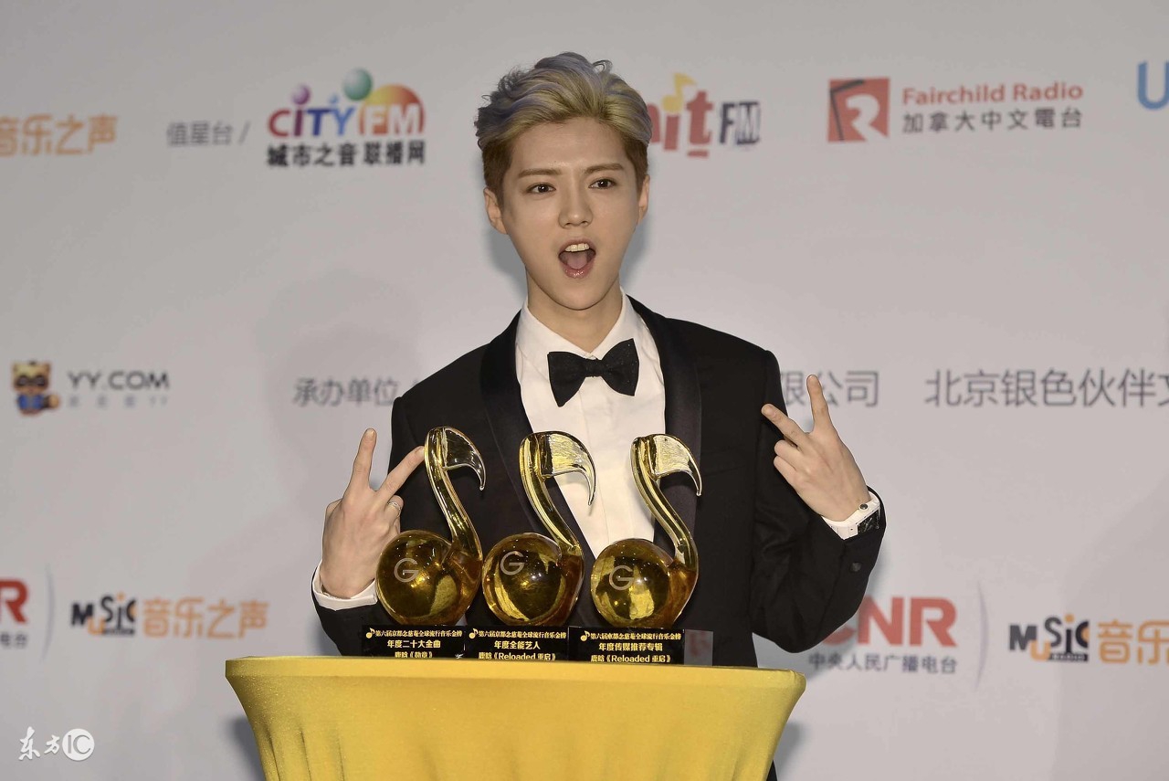 鹿晗和鹿饭最暖心的瞬间,鹿晗到底有多喜欢吃