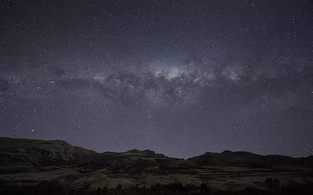 尼康顶级变焦长焦镜头,尼康4800万像素单反