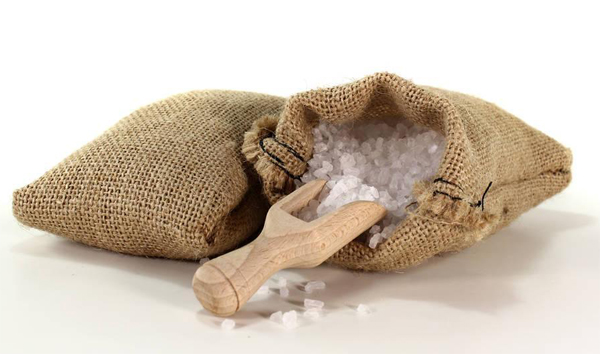 粗盐一敷，湿寒全无！炒粗盐的神奇功效！