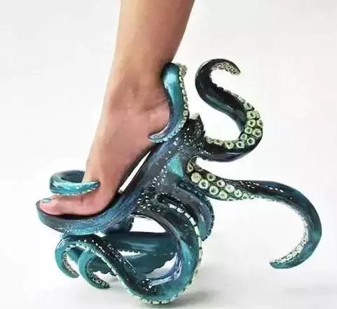 洋相百出！老外最奇葩的穿搭，看的尴尬癌都犯了