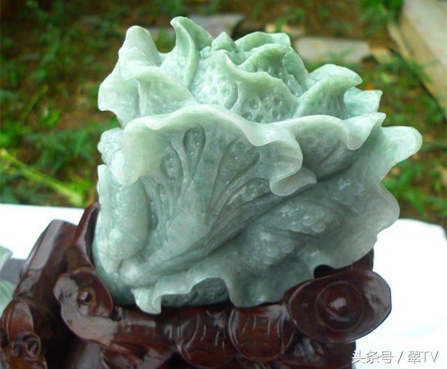 这9种长得很像翡翠的石头，价格很便宜，买错你就吃大亏