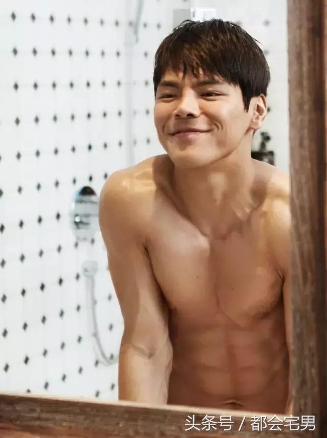 功夫小子帅气登场,功夫小子变身