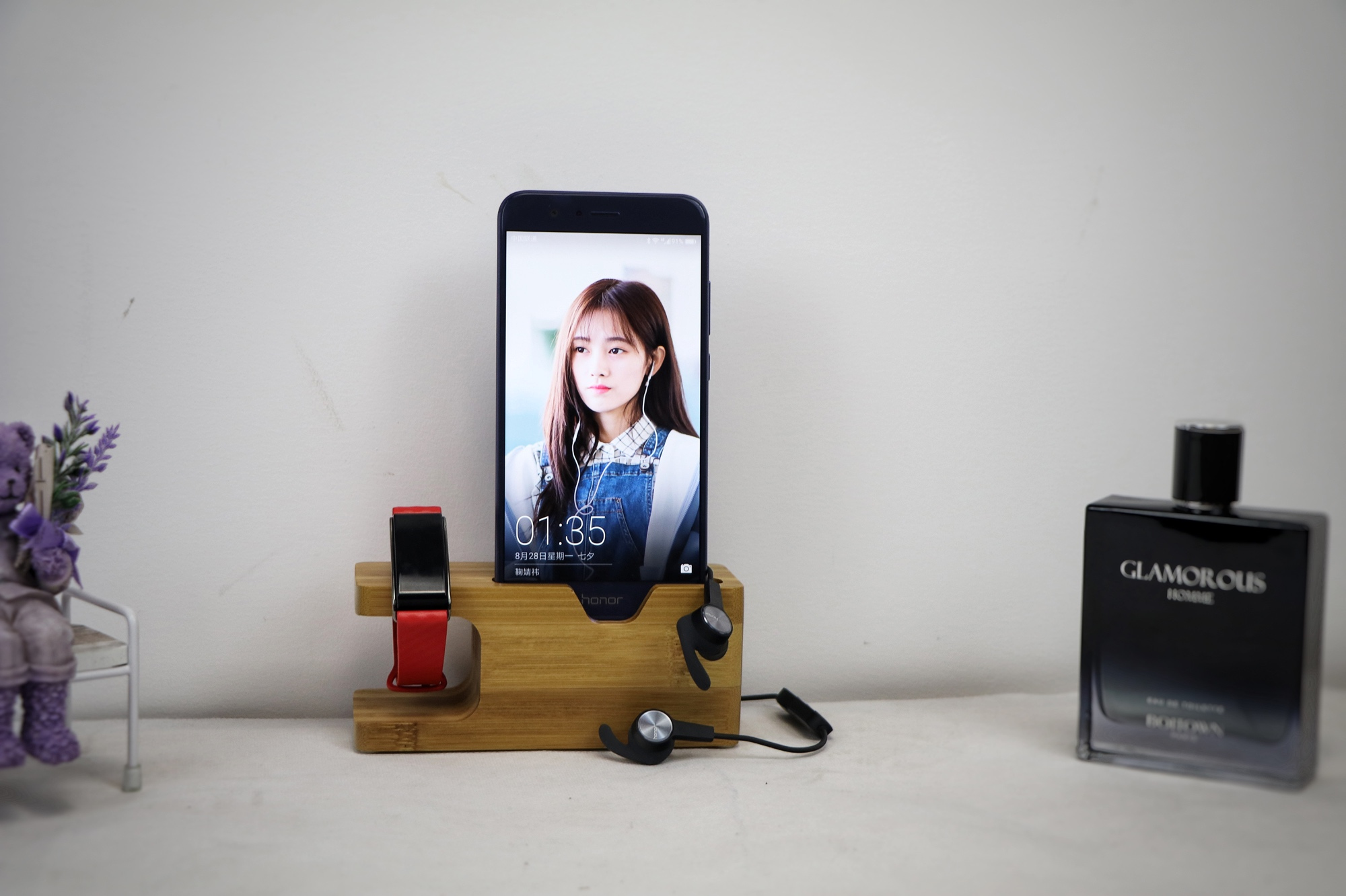 荣耀v9到底值不值得入手,荣耀v9和荣耀v9的区别