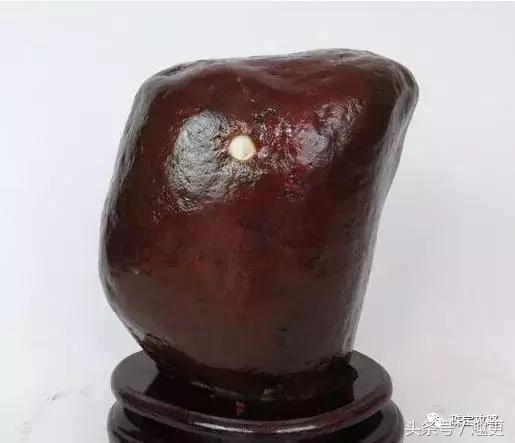 和田玉烧色和染色的区别,和田玉籽料烧皮料对人的害处