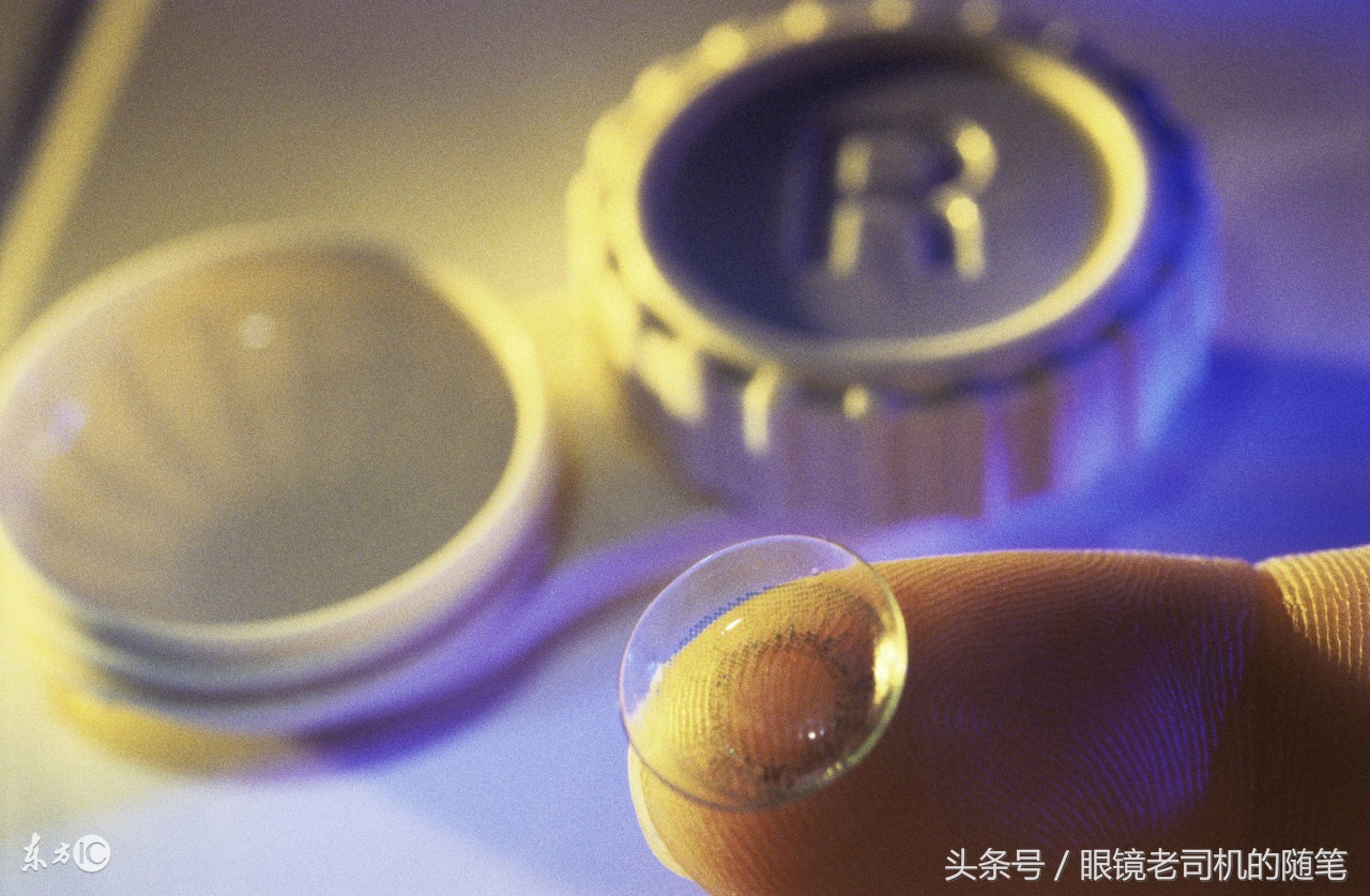 佩戴隐形矫治器注意事项,戴隐形眼镜注意什么