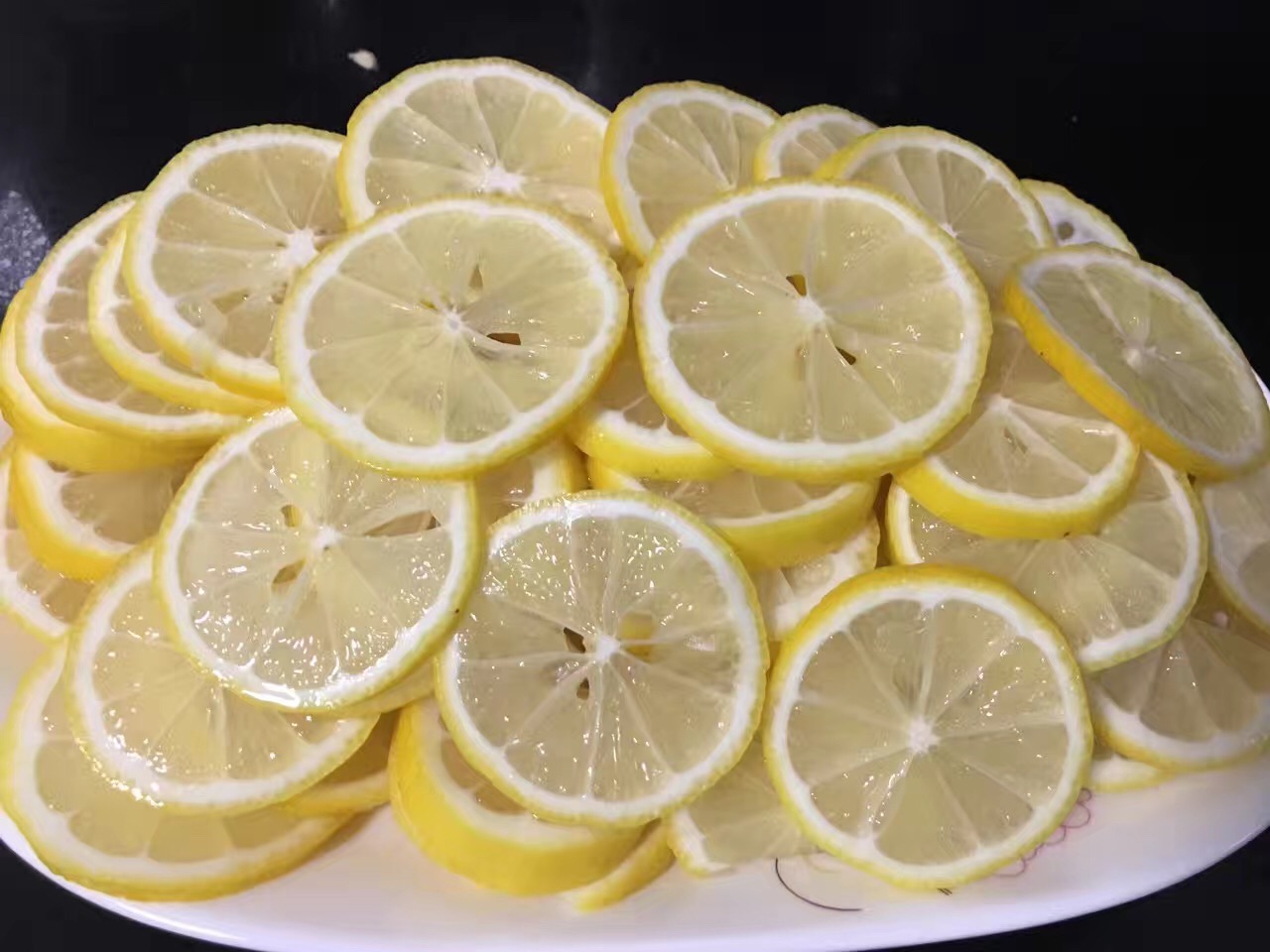 儿子脸上痘痘特别严重怎么办,儿子脸上青春痘消失