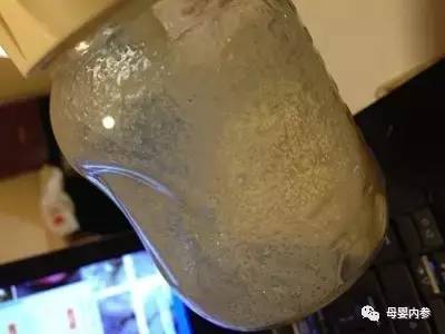 奶粉挂壁处理方法,同一箱奶粉有的挂壁有的不挂壁