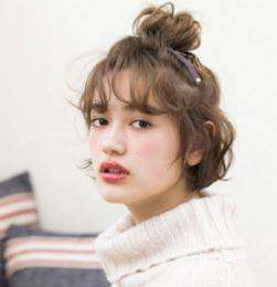 发际线低额头窄小脸适合什么发型,40岁小脸发型女2021流行发型