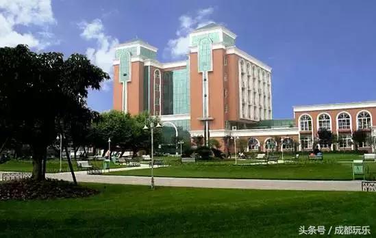 成都的大学宿舍排名,高校宿舍测评