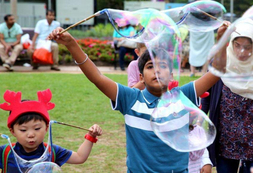 皮小6:有人因它患上败血症!这种路边的“哄娃神器”别再买了!