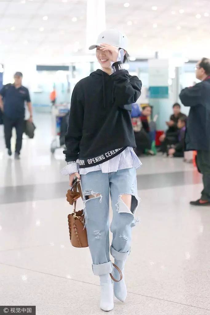 卫衣不好看怎么搭配,卫衣不好看搭配什么裤子