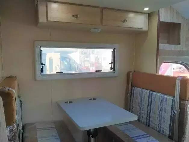 皮卡房车大全20-30万的c型房车,房车推荐b型50万豪华房车