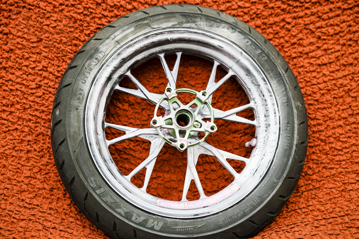 锻造轮毂和旋压轮毂真实测试,锻造轮毂强度测试