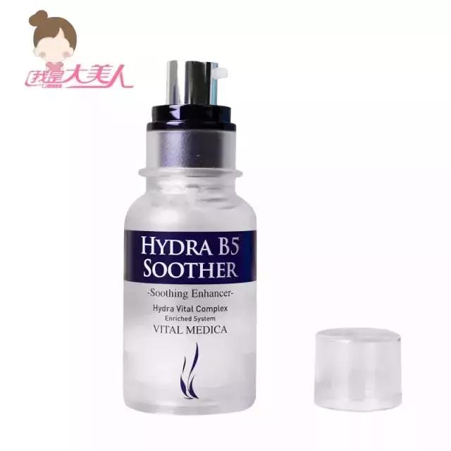 周冬雨和赵薇的合影,周冬雨赵薇对比