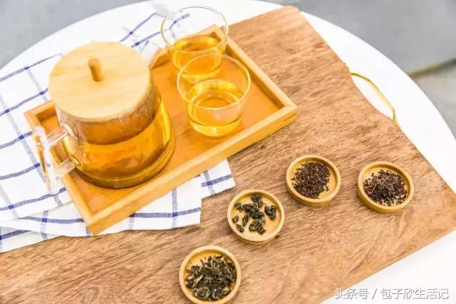 如果你喜欢喝这杯茶,也许我可以请你|奈雪