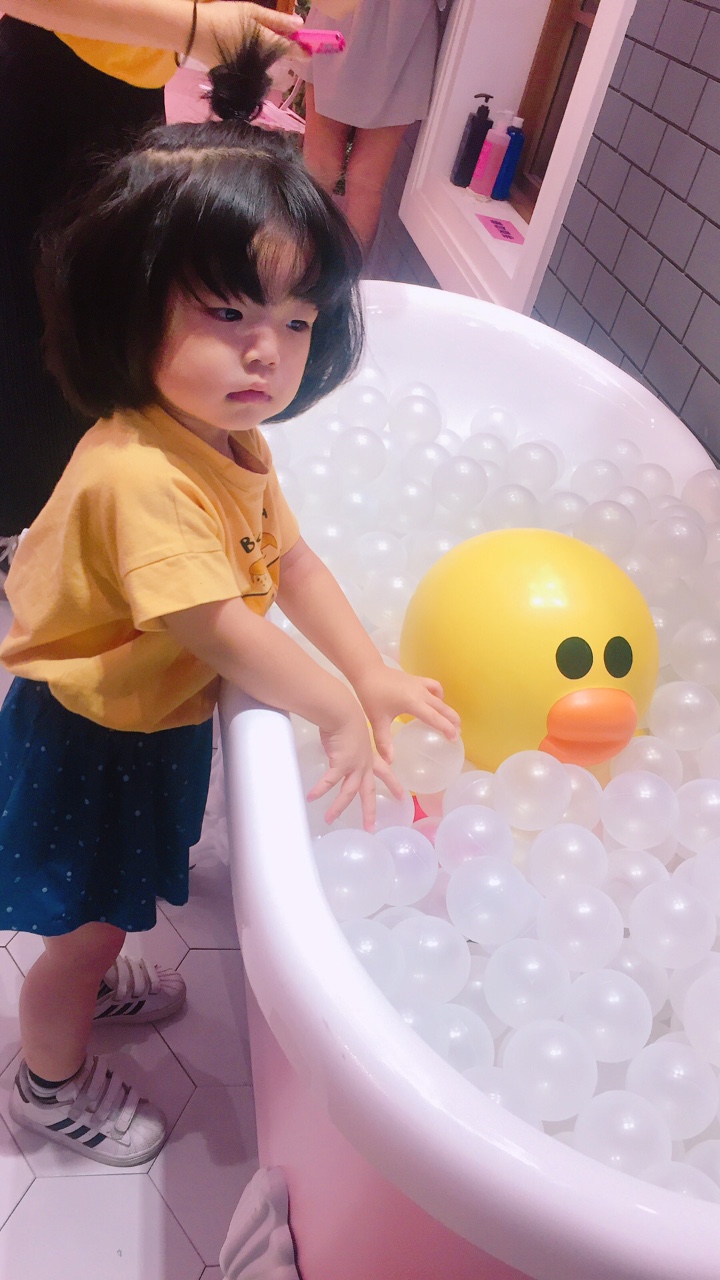 天津大悦城偶遇网红,天津大悦城偶遇王一博