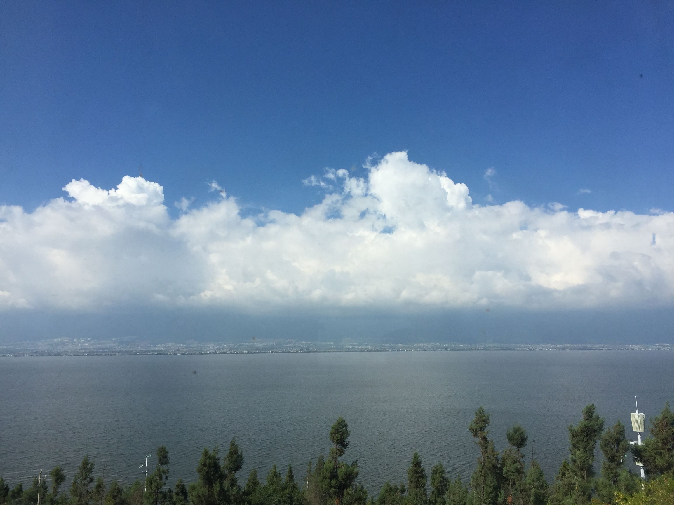 这个国庆长假，难忘大理洱海小岛上那个农家小倌的炖鸡汤