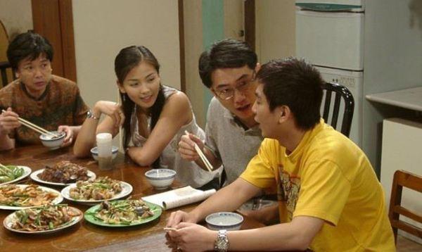 看电视时,你曾经被什么食物深深击中过?