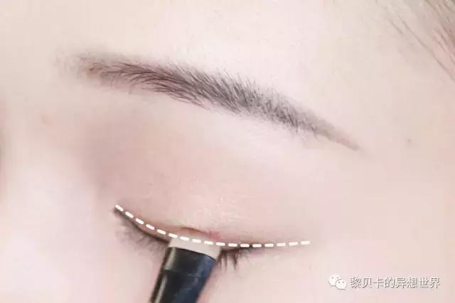 十分钟搞定的快速日常妆,最简单但也精致的快速出门妆