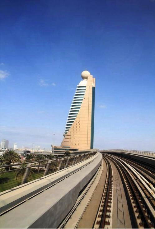 揭秘迪拜mall全球最大的购物中心 (迪拜mall和阿联酋购物中心)