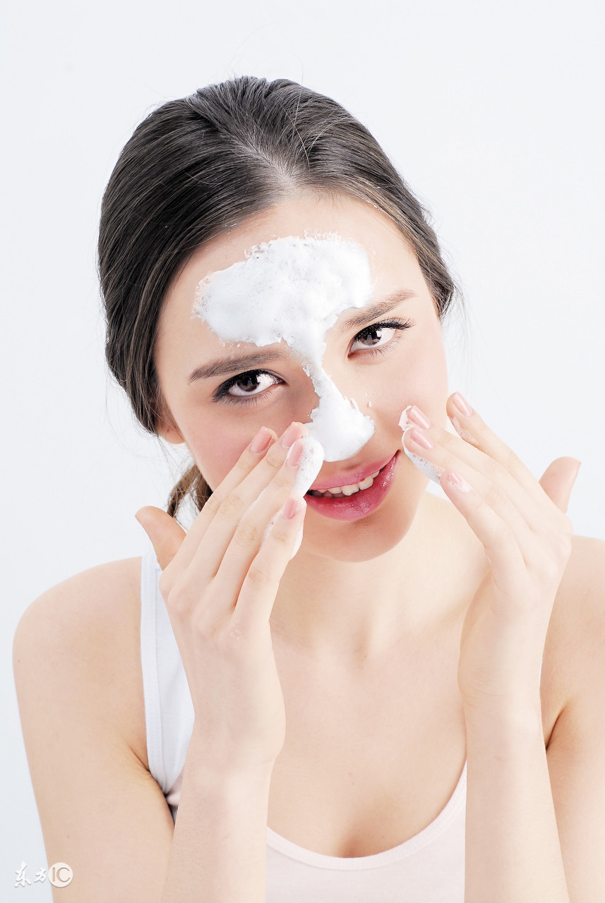 什么方法去黑头最快最有效,去黑头的有效方法