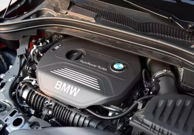 宝马220i七座旅行车试驾,宝马2系220i旅行车试驾