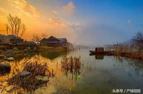 拈花湾中国心灵度假目的地,拈花一笑清风徐来的意思