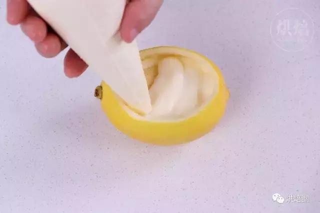 抹茶柠檬慕斯,柠檬杯慕斯流心蛋糕