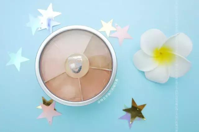 化妆和p图不能解决的方法,五分钟搞定的化妆视频不卡粉