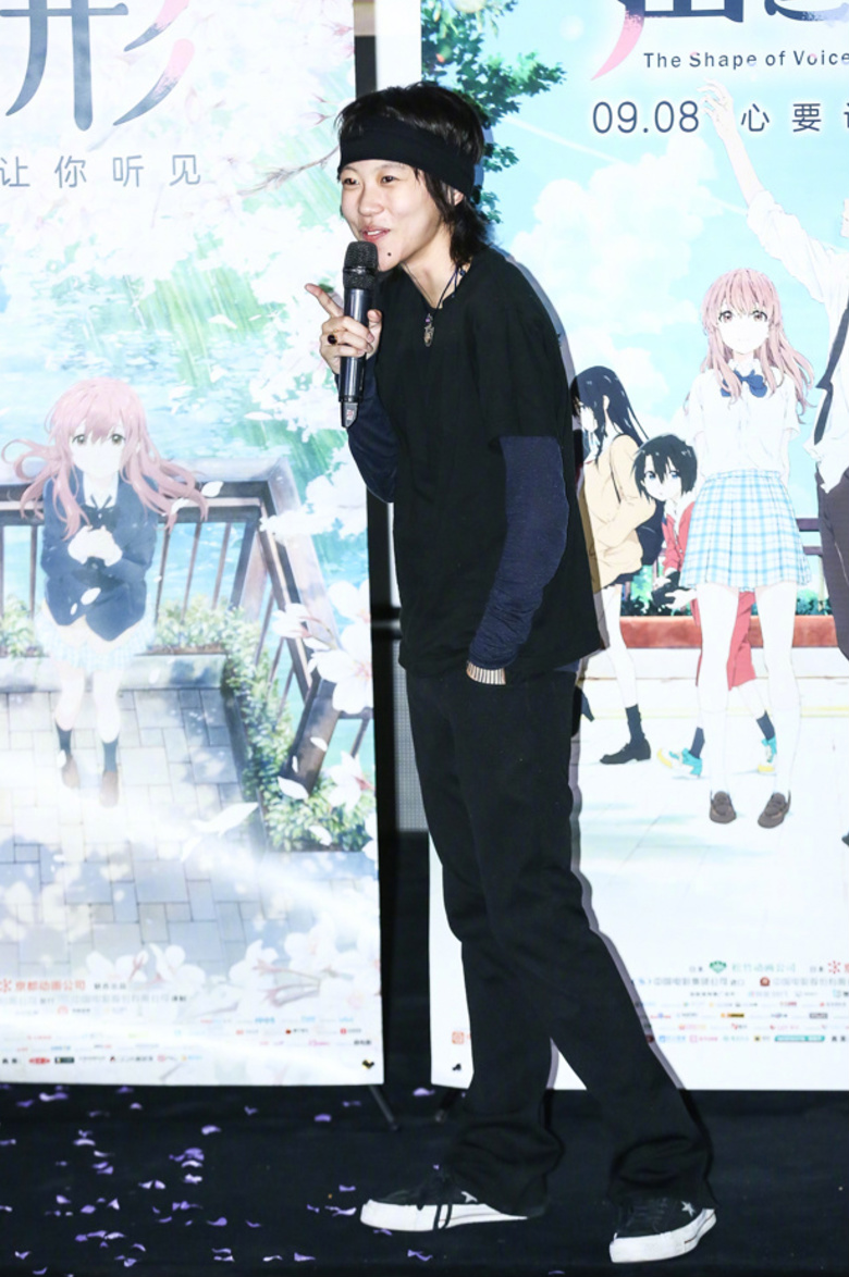 鹿晗空天猎片尾曲,鹿晗零片酬献唱空天猎