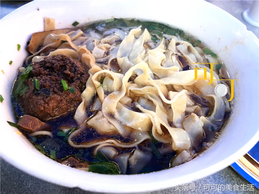 镇江锅盖面肴肉面怎么吃,镇江肴肉锅盖面