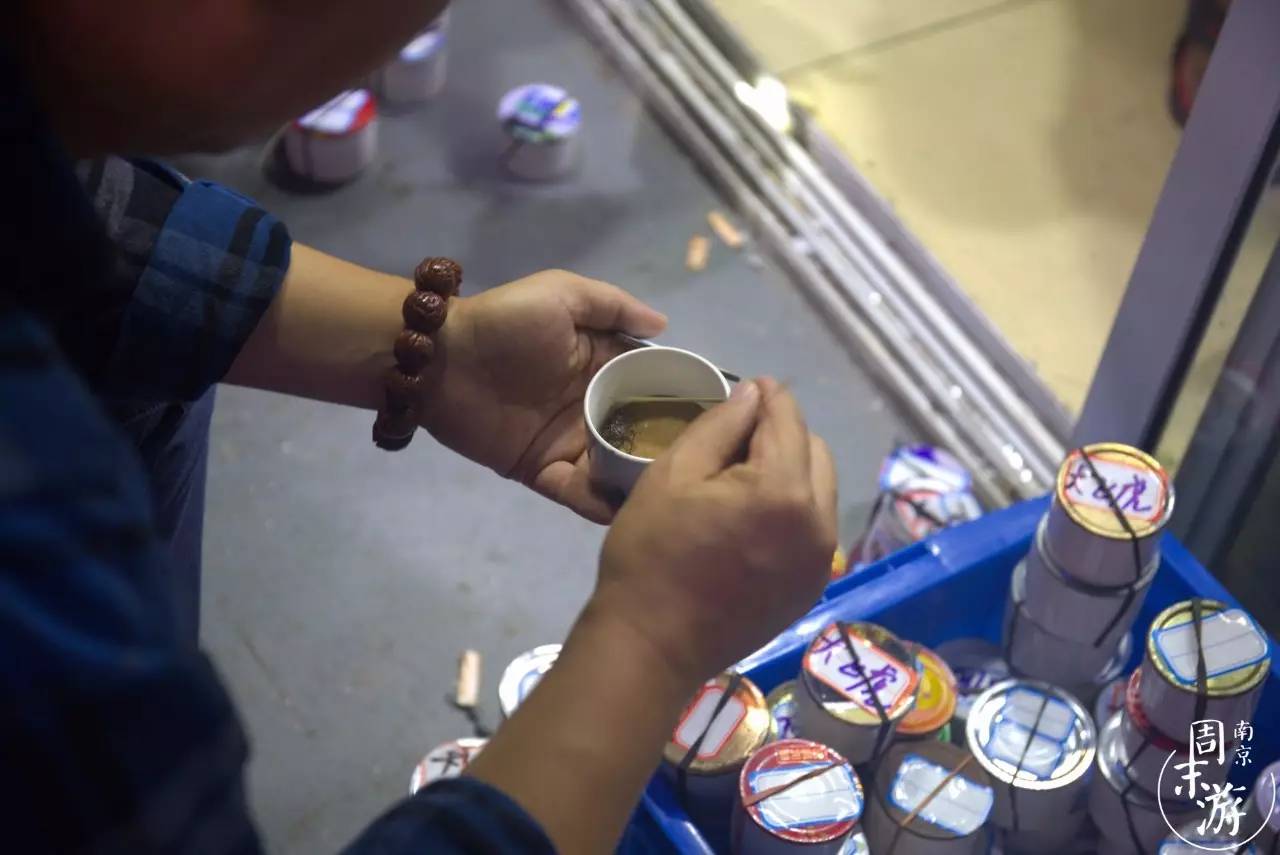逛花鸟鱼虫市场的视频,南京花鸟鱼虫市场