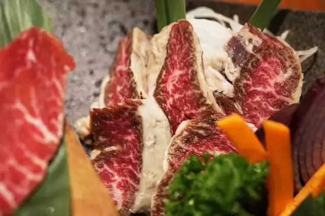 伊势丹楼上,伊势丹店