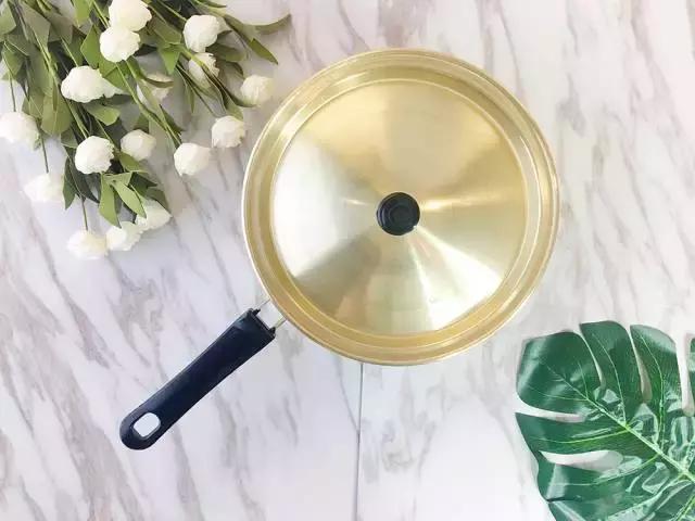 9.9化妆刷开箱,爱马仕的化妆刷好用吗